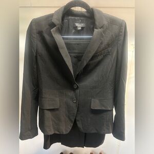 Ann Taylor 2 piece skirt suit!